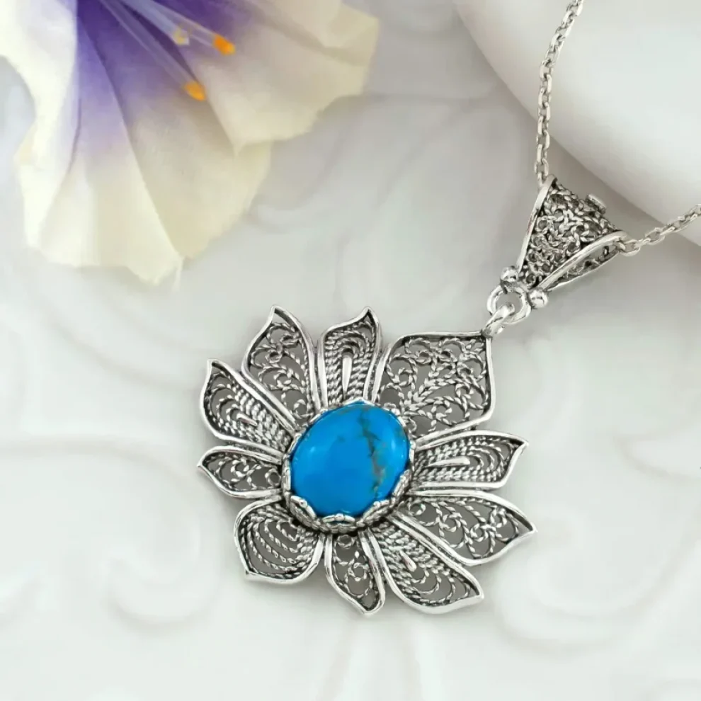 Turquoise Gemstone Lotus Flower Women Pendant Necklace